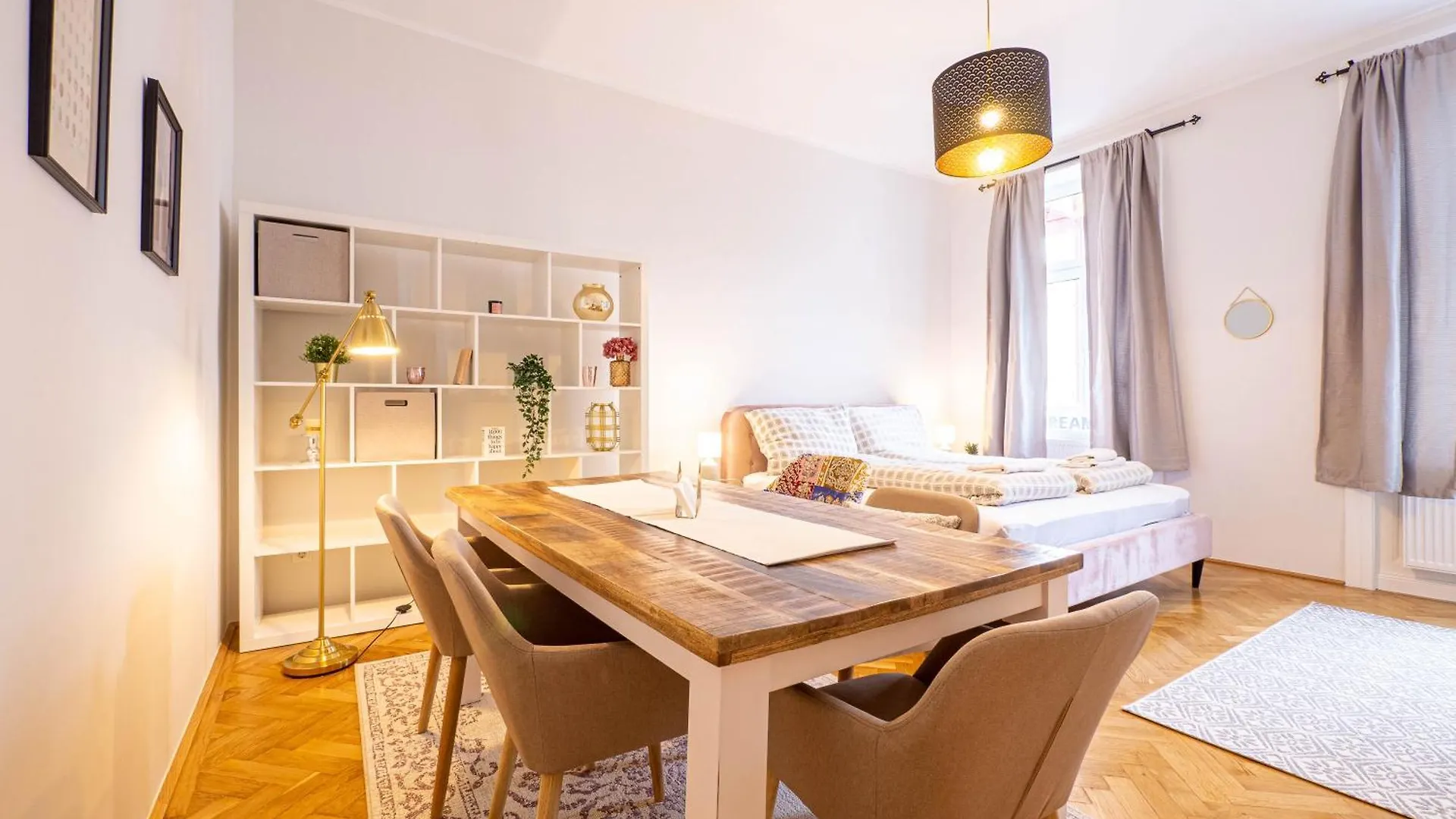 Shopping & Gourmet In Mariahilf Apartment Vienna
