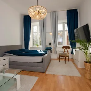 Home Suites Home Apartamento