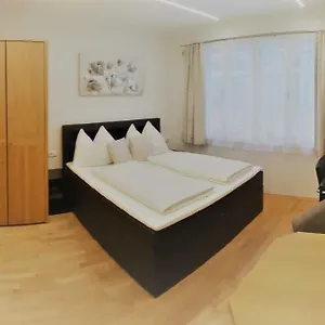 Apartment In Mariahilfer Strasse, Vienna